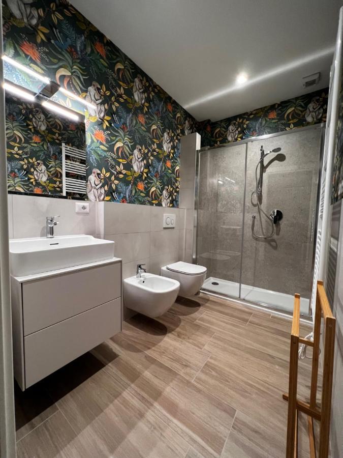 Velasca Pearl Милано Екстериор снимка