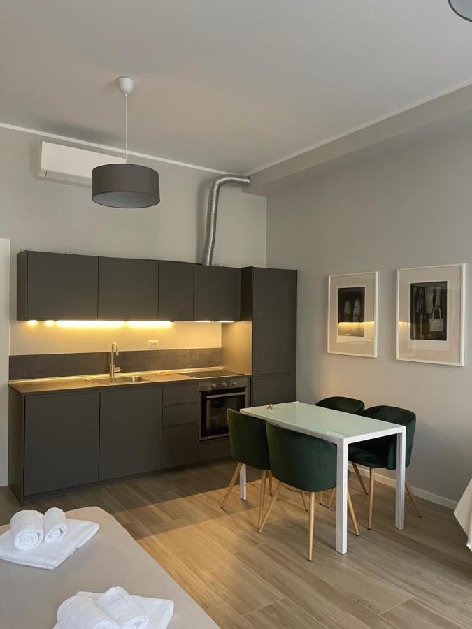 Velasca Pearl Милано Екстериор снимка